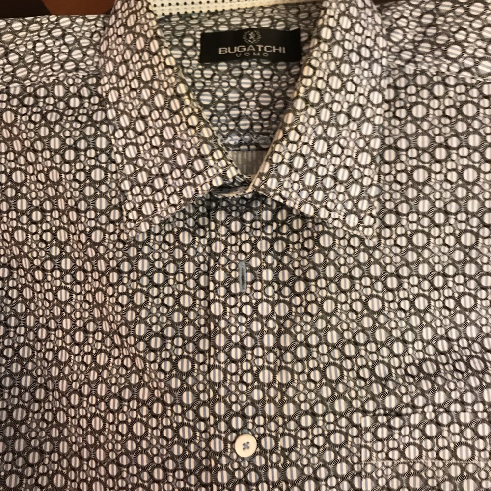 Bugatchi Mens dress shirt